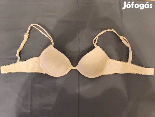 Pamut melltartó 75B fehér madeirás