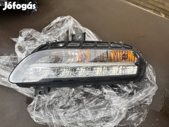 Panamera bal nappali menetfény/index