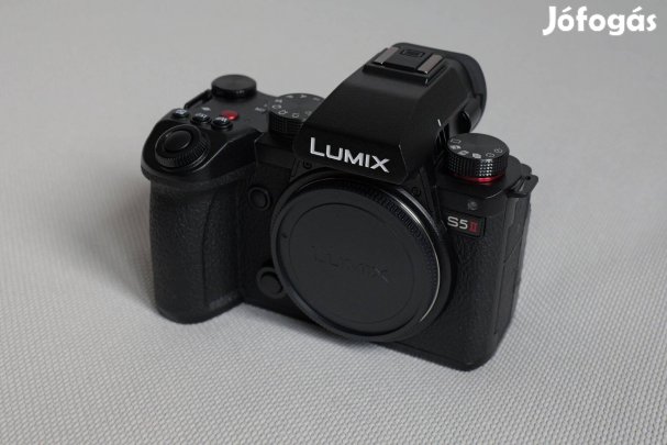 Panasonic Lumix S5M2 hibrid kamera váz eladó