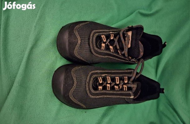 Panda 37-es új munkavédelmi cipő eladó