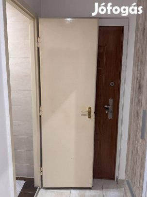 Panel ajtó eladó 2 db egybe