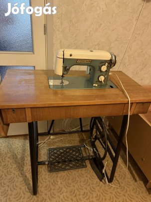 Pannónia 156 automatizált varrógép