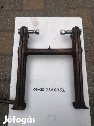 Pannonia P-20 tokozott közép állvány 