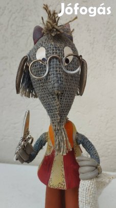 Pannónia báb filmstúdió Mek Mester báb figura 