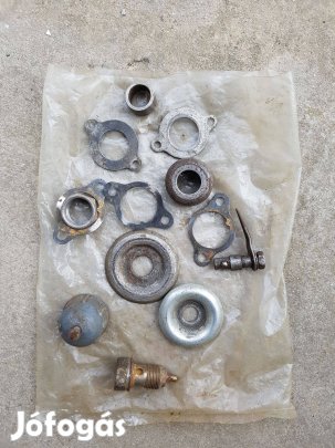 Pannonia benzincsap alkatrészek (vizzsák és annak a pohara)