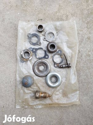 Pannonia benzincsap alkatrészek (vizzsák és annak a pohara)