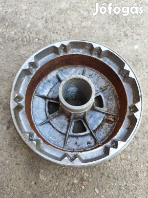 Pannónia gyári új kisfékdobos kerékagy 