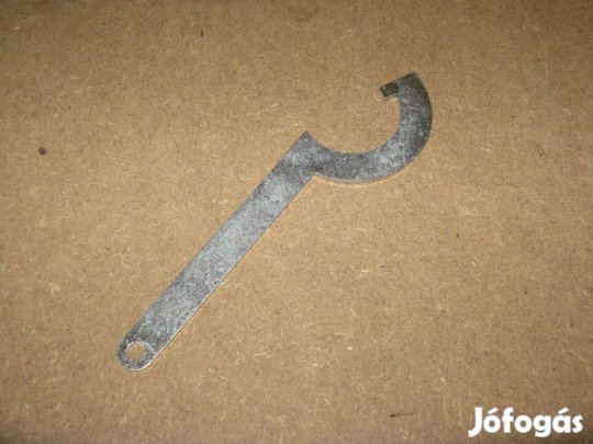 Pannonia körmös kulcs