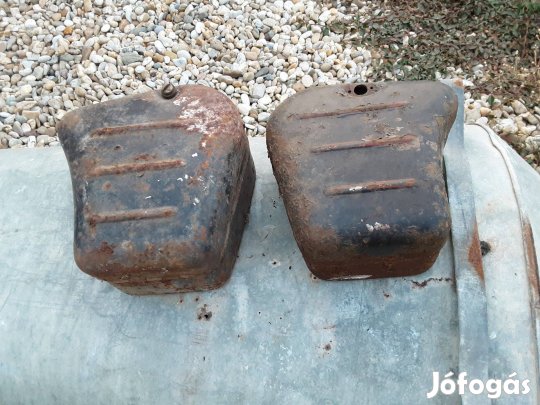 Pannónia oldaldoboz pár