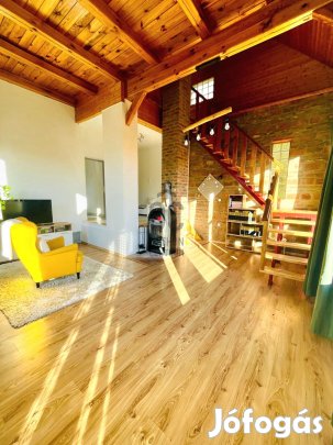 Panorámás gyöngyszem Sárváron - családi ház