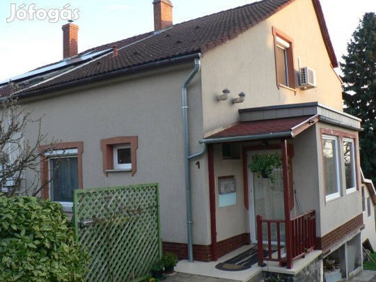 Panorámás ikerház a Nemzeti Park közelében,Vonyarcvashegyen!