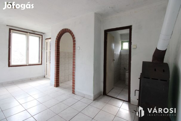 Panorámás kisház Felsőörs Kishegyen