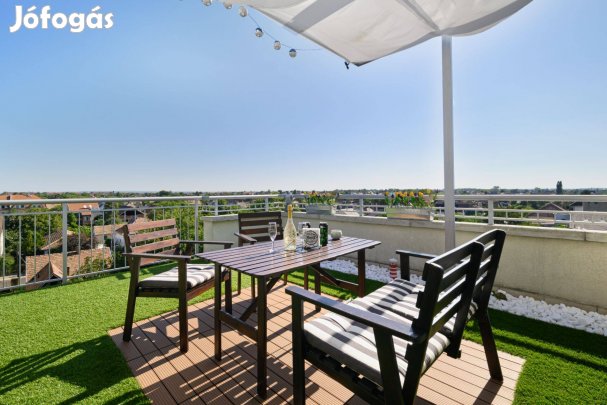 Panorámás lakás a XVIII. kerületben, 80 m2 terasszal