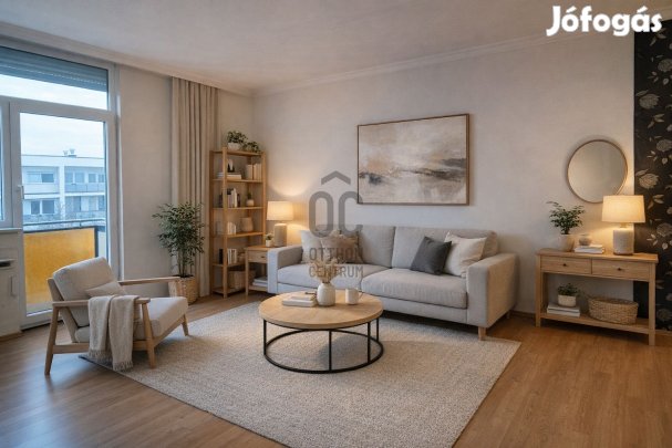 Panorámás lakás eladó a Nagyerdő alján