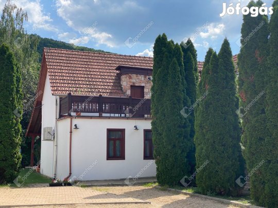 Panzió a Bükk hegység lábánál, a Diósgyőri Vár közvetlen közelében!