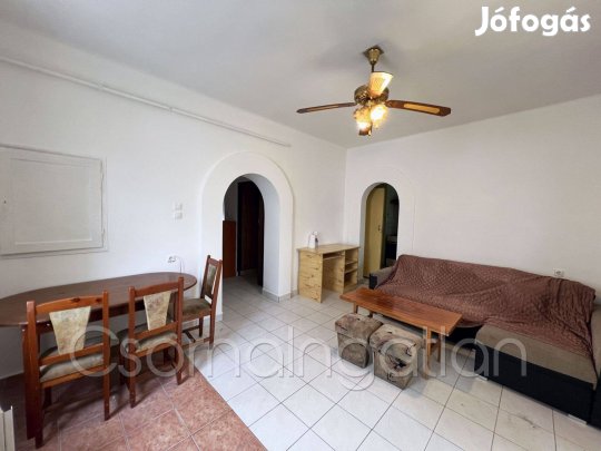 Pápa - 3 szobás nappalis ház eladó