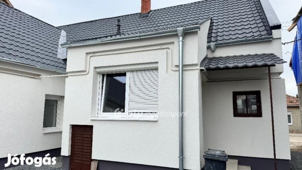 Pápai eladó 73 nm-es lakás