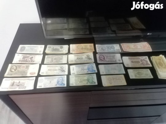 Papirpénz gyűjtőknek eladó. ( 50 db, 200 ft/db.)