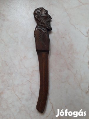 Papírvágó, faragott