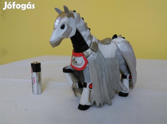 Papo kiadású Cyberknight ló figura