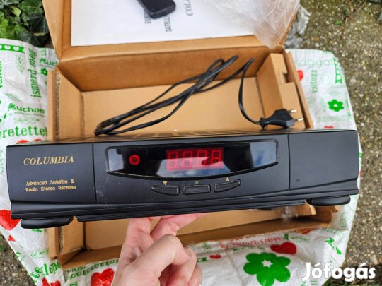 Parabola antenna és Columbia beltéri egység 250 csatorna