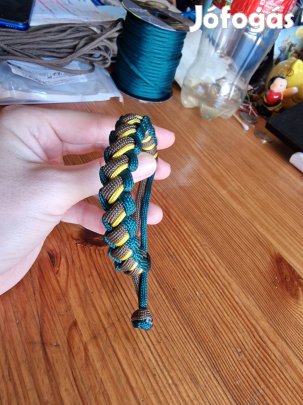 Paracord Rádzsa karkötő