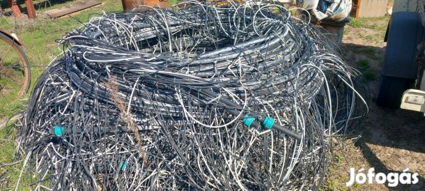 Paradicsom csepegtető óntöző