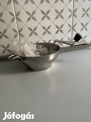 Paradicsom paszirozó