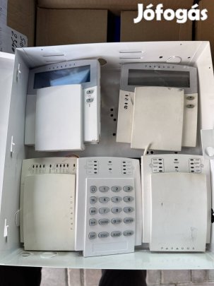 Paradox Riasztó központ, kezelő, érzékelő 