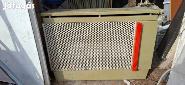 Parapetes konvektor 2db