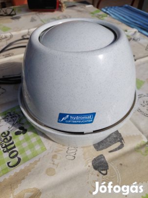 Párásító készülék