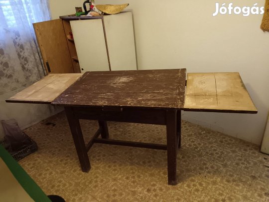 Parasztasztal retro étkező fenyőfa asztal ,nagyobbíthatós