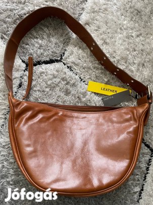 Parfois bőrtáska
