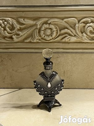 Parfümös / kölnis üveg