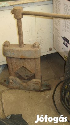 Párhuzamsatu nagy méretű eladó