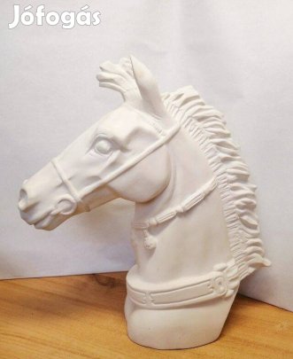 Paripafej torzó biszkvit máz nélküli porcelán. Világhy Árpád szobrász-