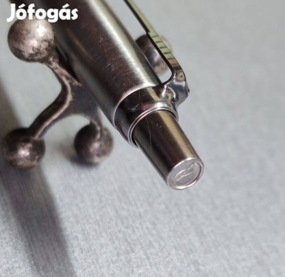Parker golyóstoll. Fém. Eredeti jó betéttel