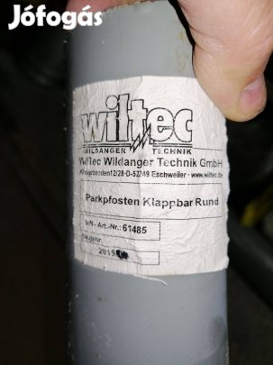 Parkolásgátló fém torlasz oszlop Wiltech zárható-lehajtható,olcsón