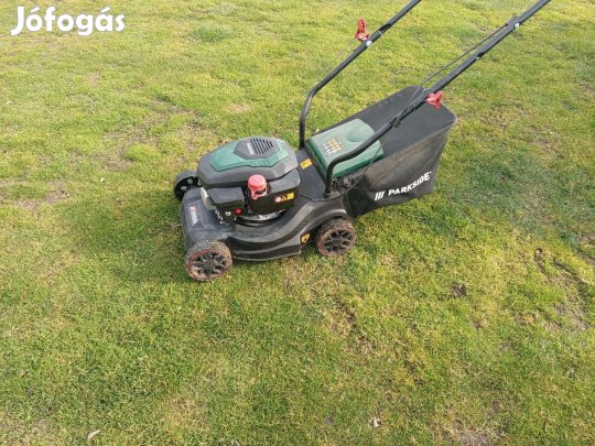Parkside 131ccm benzinmotoros fűnyíró 