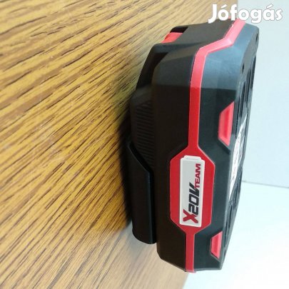 Parkside X20V 20V akkumulátorhoz fali tartó konzol