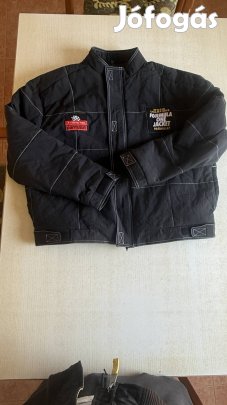 Parmalat F1 kabát eleadó