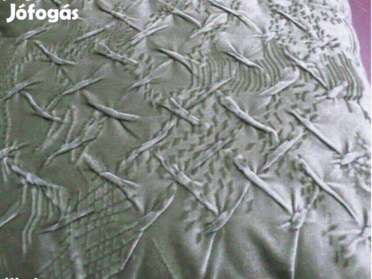 Párna plüss díszpárna újszerű gyönyörű 2 db