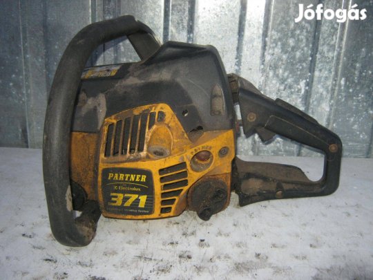 Partner 371 benzines láncfűrész (hiányos, alkatrésnek)