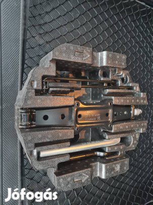 Passat B8 pótkerék szerszámkészlet eladó