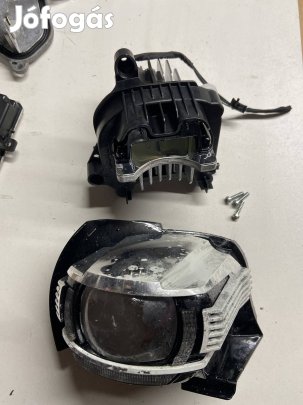 Passat b8 fényszóró alkatrész.3G0998476B 