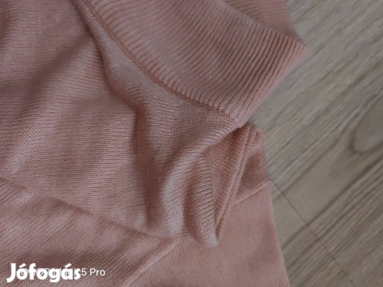 Pasztell női pulcsiruha Uj