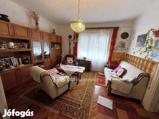 Pásztói eladó 81 nm-es ház