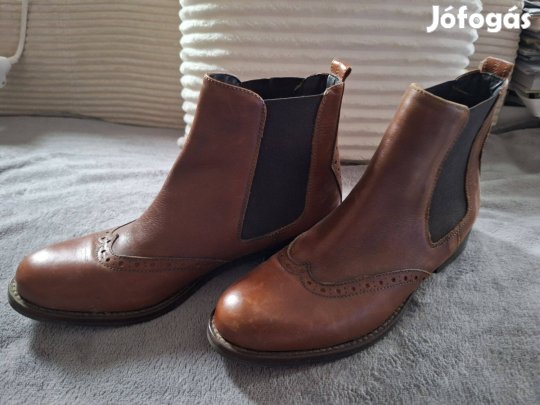 Pat Calvin női bőr bokacsizma 38-as