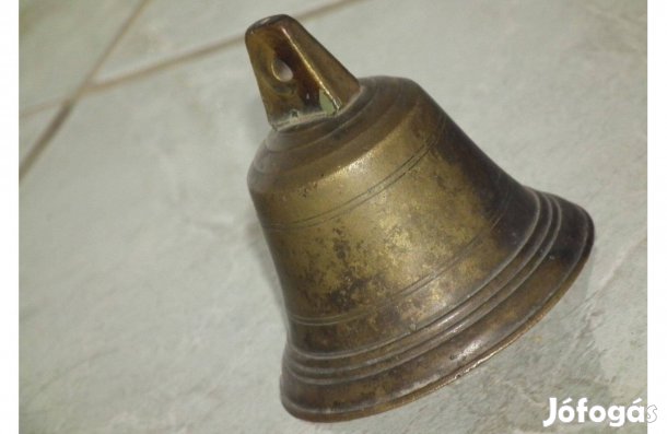 Patinás régi réz csengettyű harang kolomp