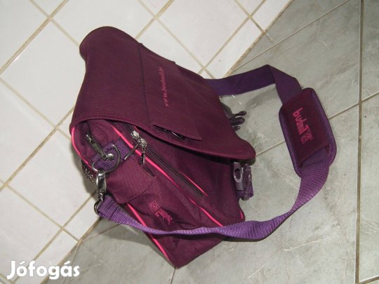 Pazar Budmil férfi táska válltáska alig használt